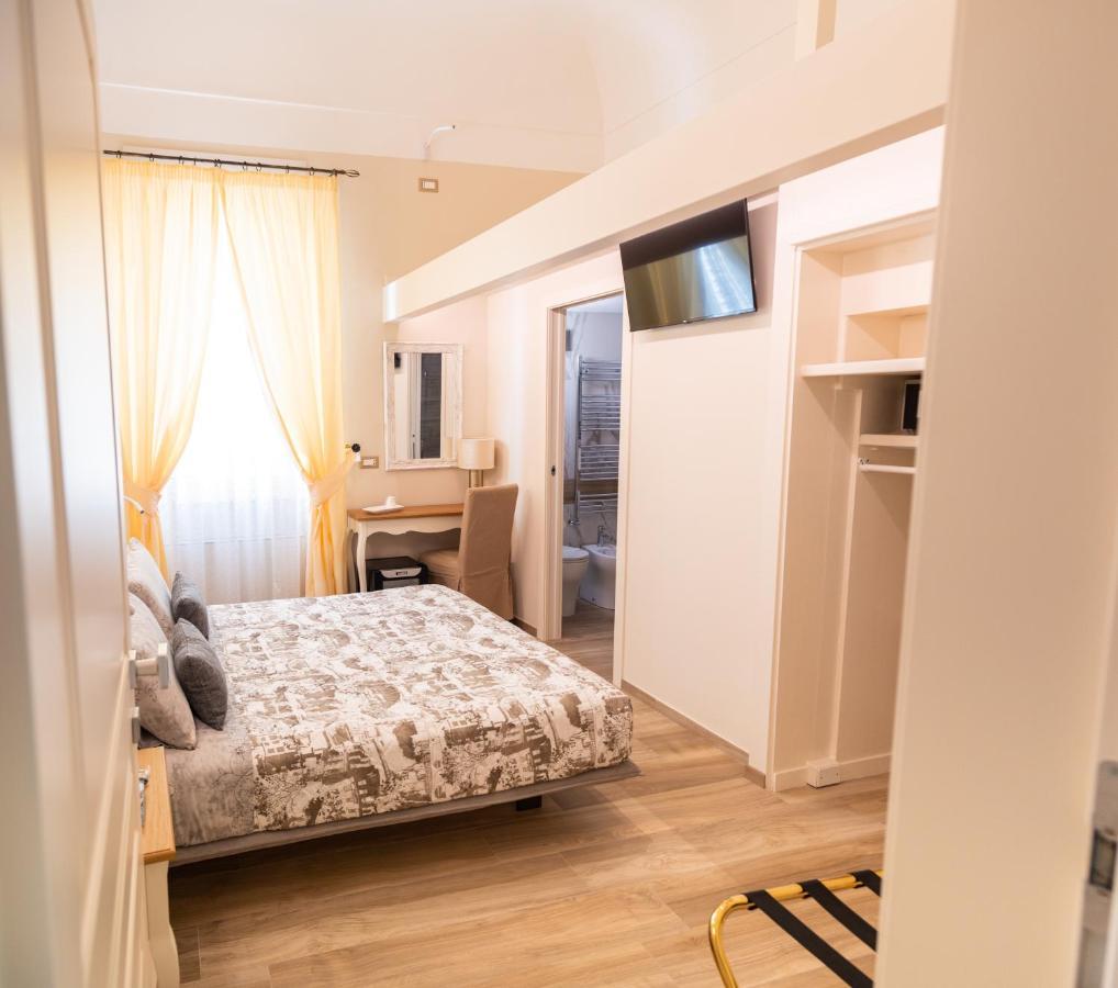 Residenza Di Nucci Acomodação com café da manhã Termoli Exterior foto