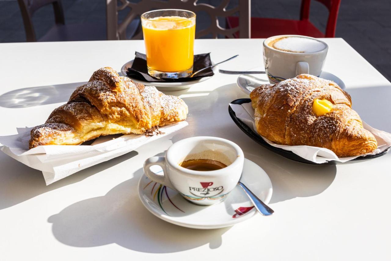 Residenza Di Nucci Acomodação com café da manhã Termoli Exterior foto
